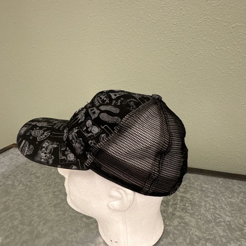 Vans‎ Snapback Trucker Hat All Over Print Mesh Waffle Soles Rare Black Retro